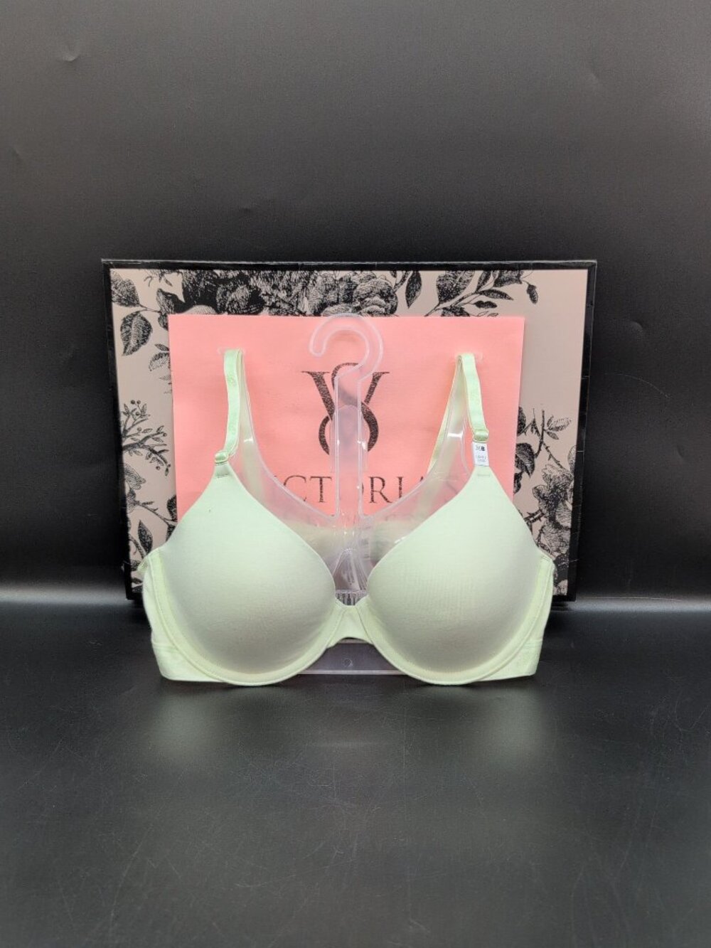 Victoria Secret Pink Wear Everywhere Lightly Lined T Shirt Bra 36B Fresh Mint
